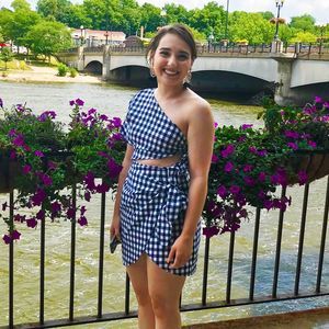 Meet your Posher, Melody